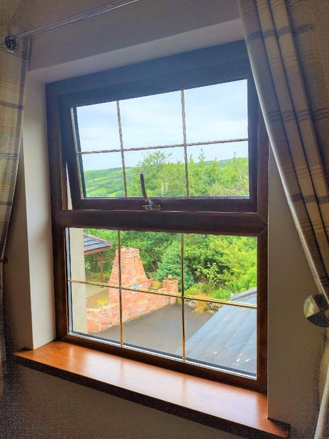 Glenn Eireann House Panzió Cushendall Kültér fotó