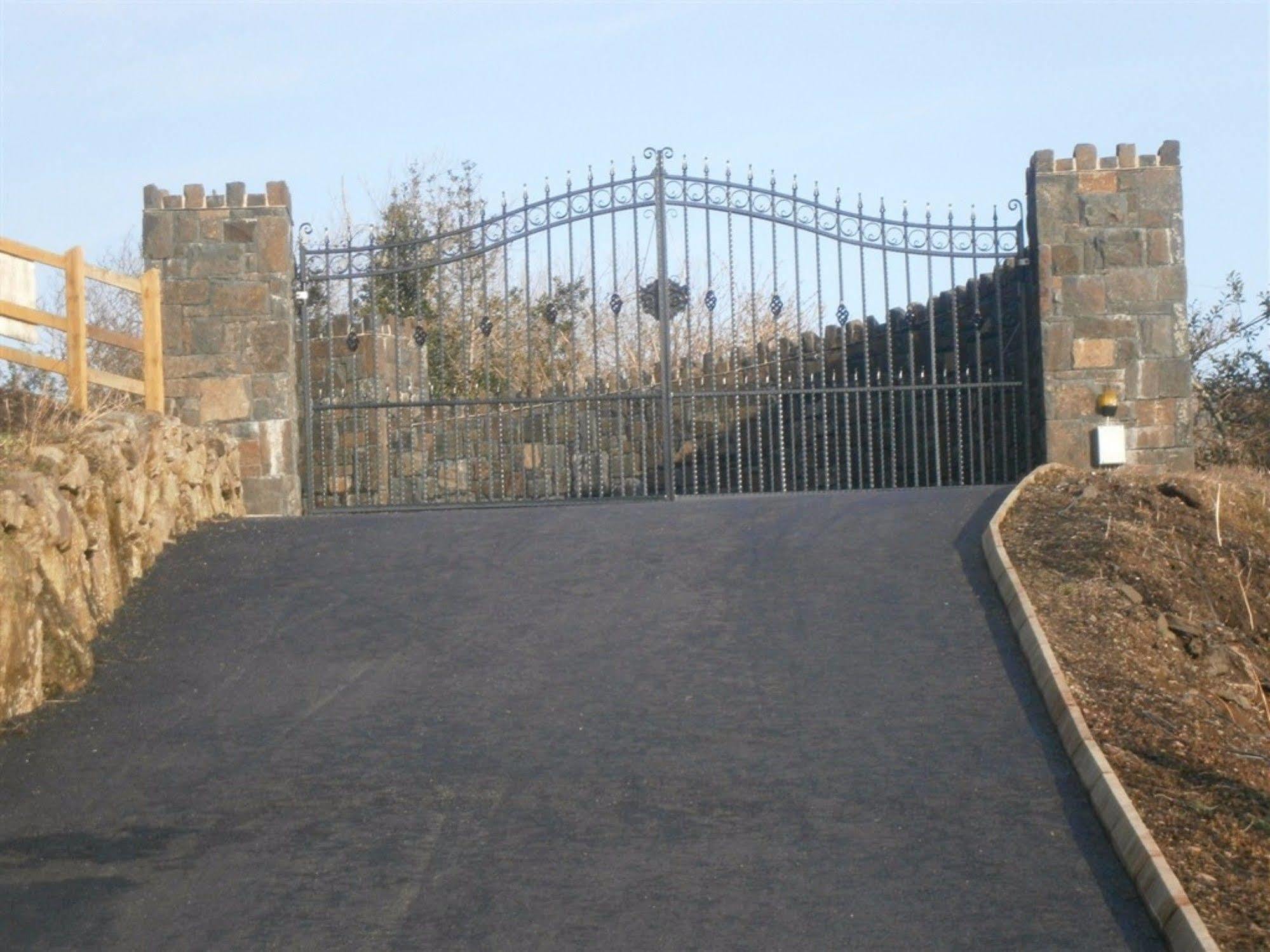Glenn Eireann House Panzió Cushendall Kültér fotó